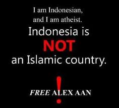 Salah satu poster dari para Anti-Islam dan Sosialis yang membela Alex-CPNS Dharmasraya yang menghujat Islam di FB Sumber Gambar: Internet